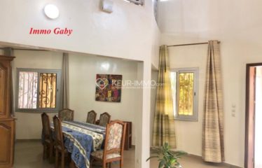 Charmante villa située dans un quartier résidentiel à Ngaparou, proche du Auchan.