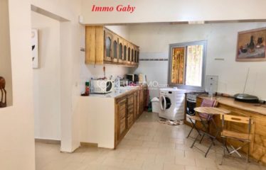 Charmante villa située dans un quartier résidentiel à Ngaparou, proche du Auchan.