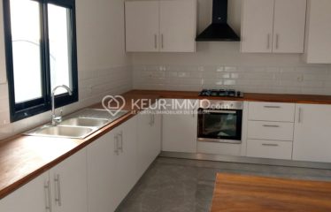 Villa à vendre neuve à NGUERINE