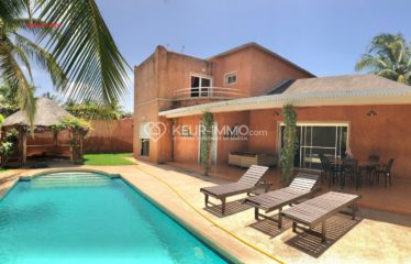 SALY : Superbe villa à vendre en bord de mer