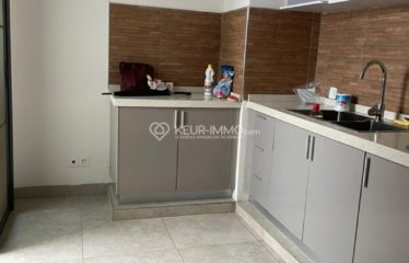 DAKAR – SACRE COEUR : Appartement haut à louer standing F4