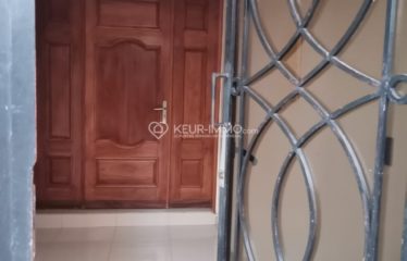 DAKAR SICAP DIEUPEUL : Villa R+2 à louer