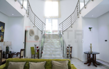 DAKAR ALMADIES : Immeuble R+6 à vendre