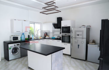 DAKAR ALMADIES : Immeuble R+6 à vendre