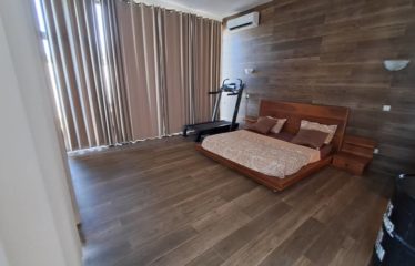 NGUERIGNE : Villa de standing 4 chambres aux grands volumes d’une superficie de 350 m2