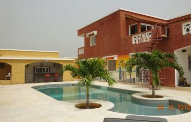 SALY : Somptueuse villa à vendre de 400 m2 avec rapport locatif existant