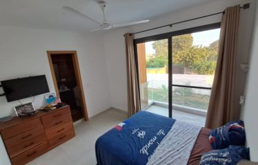 NGUERIGNE : Villa de standing 4 chambres aux grands volumes d’une superficie de 350 m2