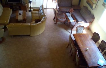 WARANG : Villa à vendre au charme exotique de 3 chambres