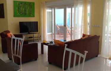 NGAPAROU : Villa à vendre en résidence