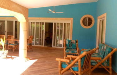 NGAPAROU : Villa à vendre en résidence