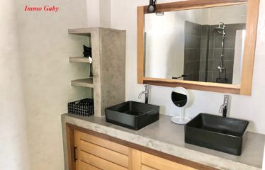 NGAPAROU : Villa à vendre proche de la mer