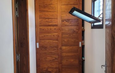 NGAPAROU : Belle villa contemporaine à vendre de 3 chambres