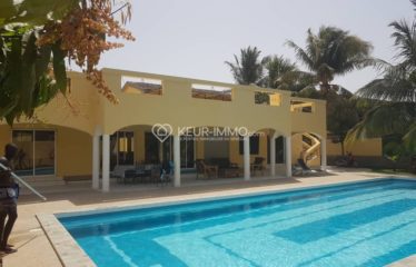 SALY : Villa à vendre avec 2 studios