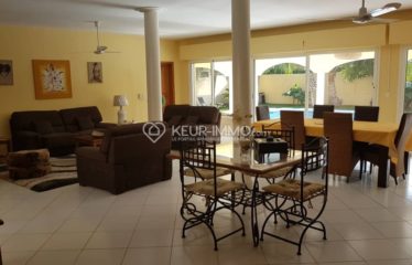 SALY : Villa à vendre avec 2 studios