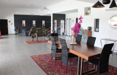 NGUERIGNE : Villa à vendre avec bungalows indépendants