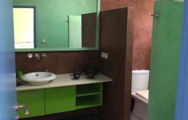 NGUERIGNE : Villa 5 chambres à vendre subtilement agencée