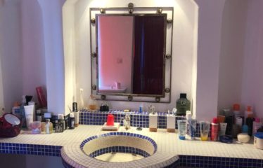 SALY : Demeure originale à vendre de 3 chambres