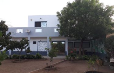 NDANGANE : Villa récente à vendre de 2 chambres