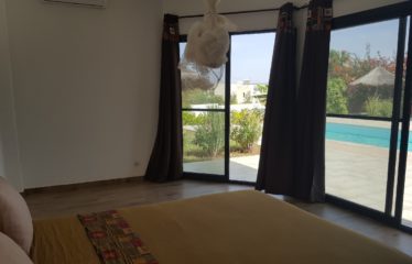 SOMONE : Villa à vendre en bord de Lagune