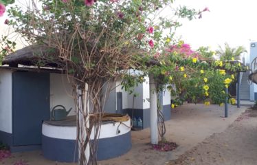 NDANGANE : Villa récente à vendre de 2 chambres