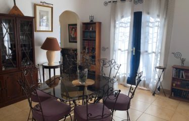 SALY : Demeure originale à vendre de 3 chambres