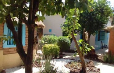 NDANGANE : Petit Hôtel à vendre