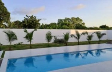 NGUERIGNE : Villa récente à vendre contemporaine