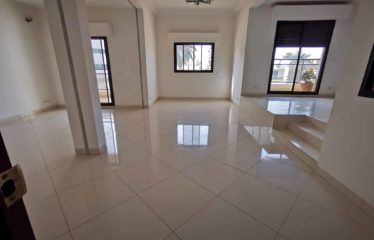 DAKAR ALMADIES : Appartement F4 à louer