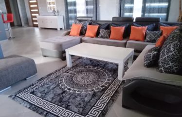 NGUERINE : Villa contemporaine à vendre 3 chambres et sa dépendance