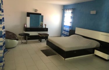 NGUERIGNE : Villa 4 chambres à vendre dont un bungalow