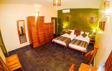 DAKAR ALMADIES : Affaire commerciale à vendre