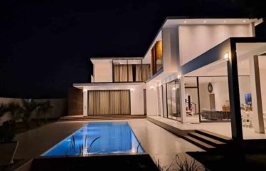 NGAPAROU : villa moderne à vendre 4 chambres