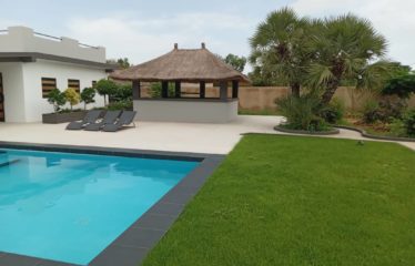 NGUERINE : Villa contemporaine à vendre 3 chambres et sa dépendance