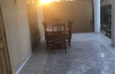 NIANING : Villa 6 chambres à vendre de 300 m2 avec rapport locatif éventuel