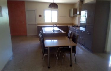 NGUERIGNE : Villa 4 chambres à vendre dont un bungalow