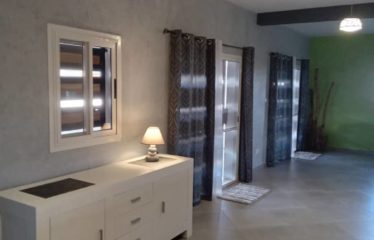 NGUERINE : Villa contemporaine à vendre 3 chambres et sa dépendance