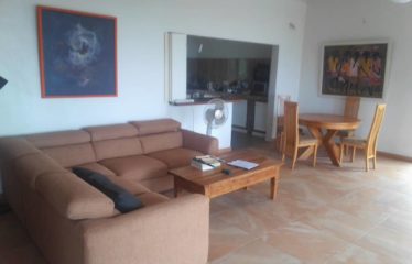 NIANING : Villa R+1 Pieds dans l’eau à vendre