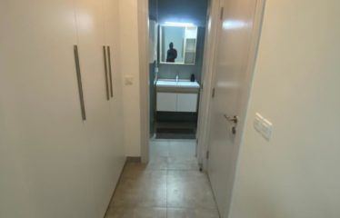 DAKAR AMITIÉ 2 : Studio meublé à louer dans immeuble de standing