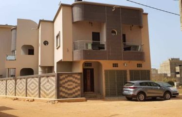 DAKAR ZAC MBAO : Villa à vendre Cité SATTAR