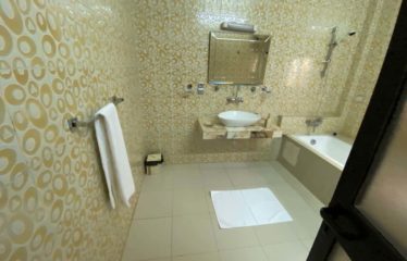 DAKAR VIRAGE : Appartement F4 à louer meublé