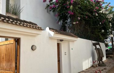 DAKAR ALMADIES : Villa à louer derrière le Five