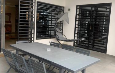 SINTHIANE : Villa contemporaine 4 chambres à louer dont un studio