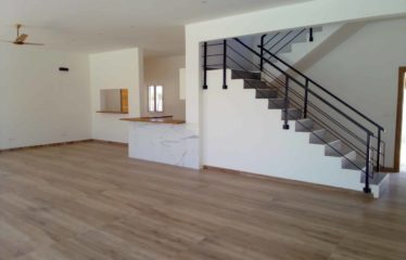 NGAPAROU : Villa contemporaine neuve 285 m2 à vendre