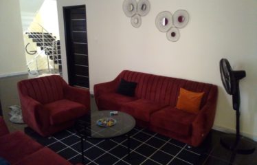 SALY : Villa contemporaine à vendre de 5 chambres avec titre foncier