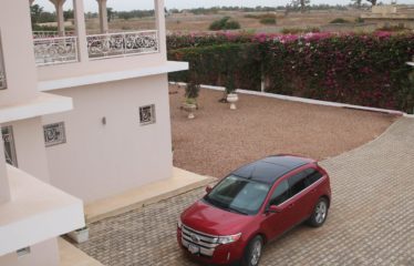 GANDIGAL : Grande Villa luxueuse à vendre