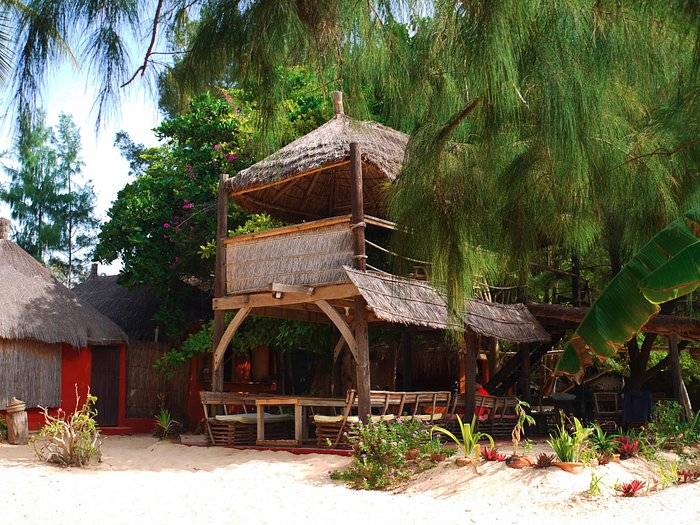 gîte du lac aux abord du Lac Rose du Sénégal