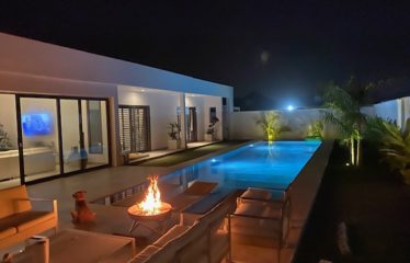 SALY : Villa haut standing à vendre 3 chambres et son bungalow invités