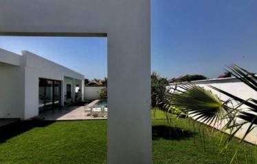 SALY : Villa haut standing à vendre 3 chambres et son bungalow invités