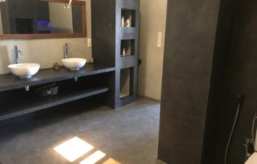 GANDIGAL : Villa récente à vendre 300 m2 habitables