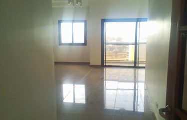 DAKAR CITÉ KEUR GORGUI : Appartement 3 chambres à louer avec balcon